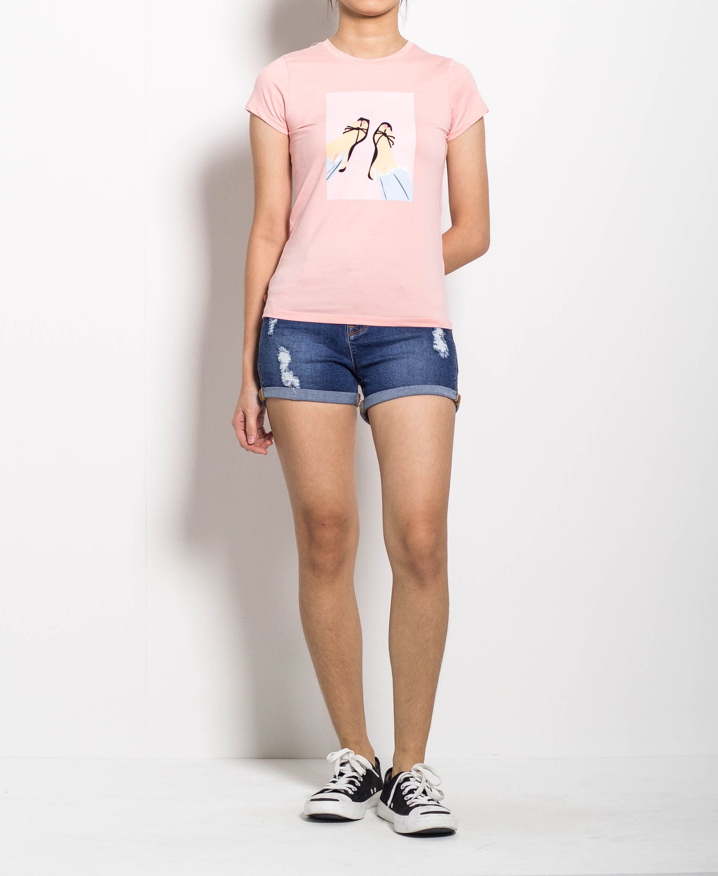 Women Short-Sleeve Graphic Tee - Pink - H0W777
