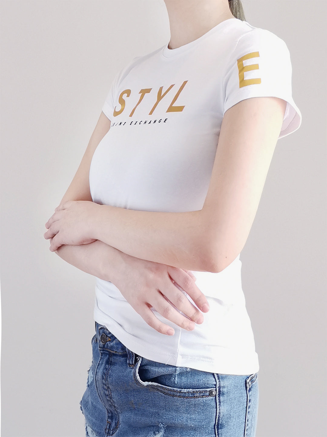 Women Graphic Tee- White - M0W479