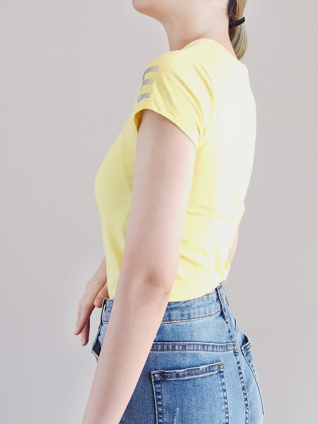 Women Graphic Tee- Yellow - M0W676