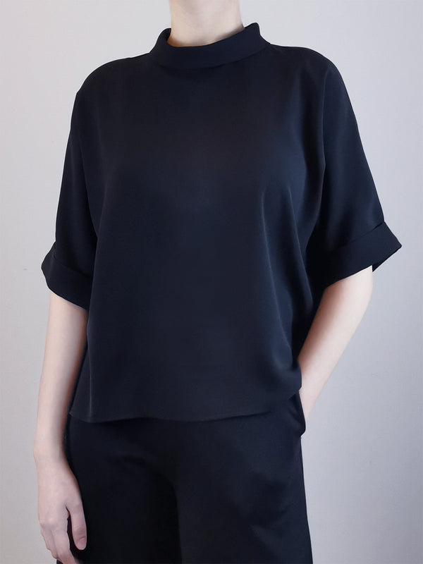 Women Rolled Collared Blouse - Black - M0W447