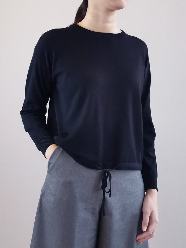 Women Long-Sleeve Knit Top - Black - M0W655