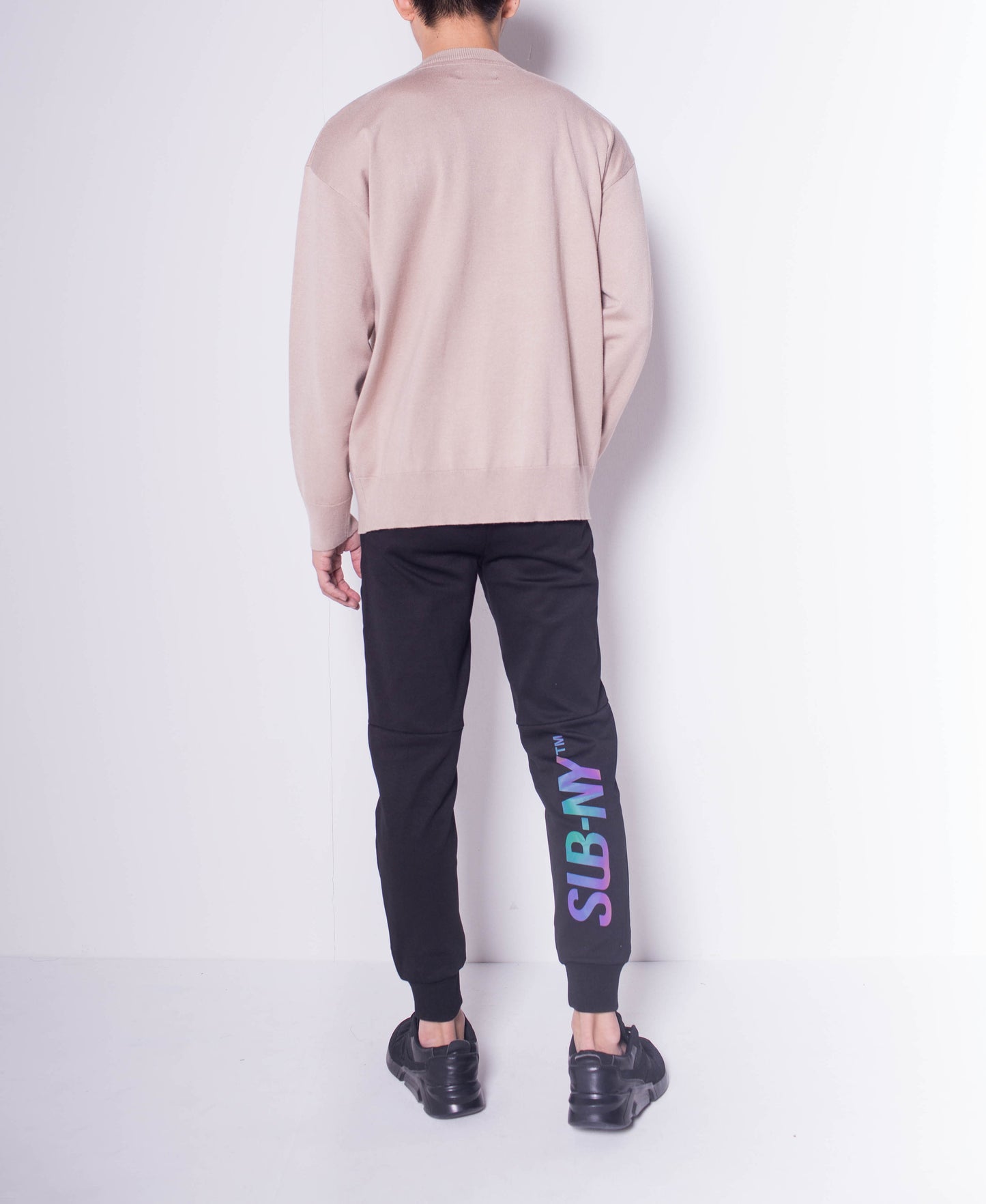 Men Round Neck Long-Sleeve Sweater With Zipper Pocket - Khaki - H0M656