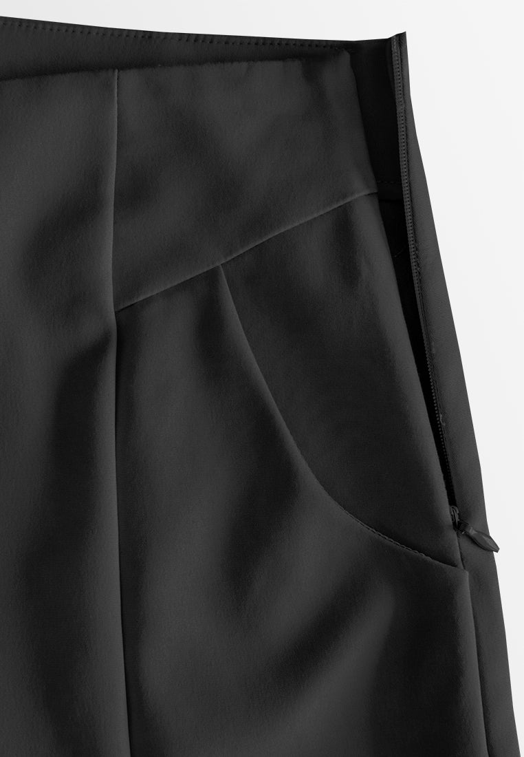 Women Short Pants - Black - 510100