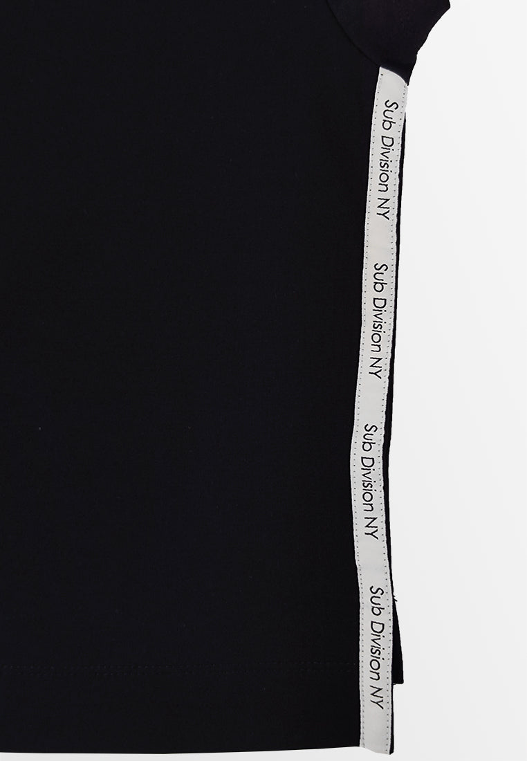 Women Short-Sleeve Fashion Tee - Black - 310001