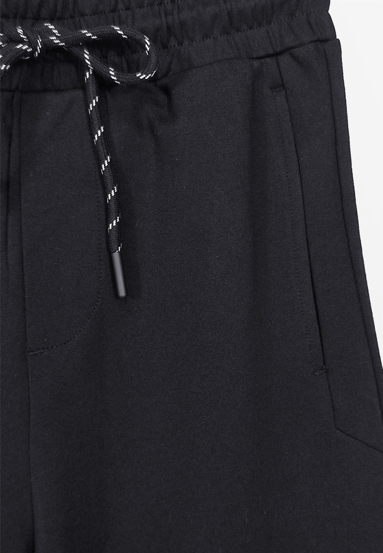 Men Short Jogger - Black - 310039