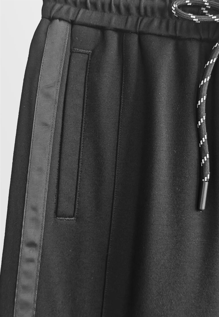 Men Long Jogger - Black - 510244