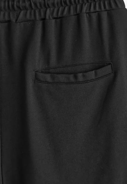 Men Short Jogger - Black - 510134