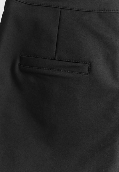 Women Short Pants - Black - 610349