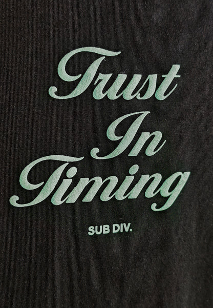 Women Short-Sleeve Graphic Tee - Black - 510167