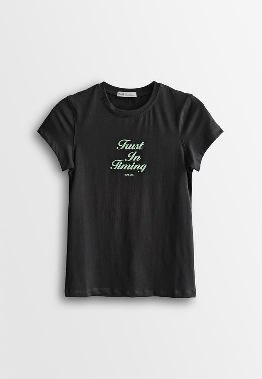 Women Short-Sleeve Graphic Tee - Black - 510167