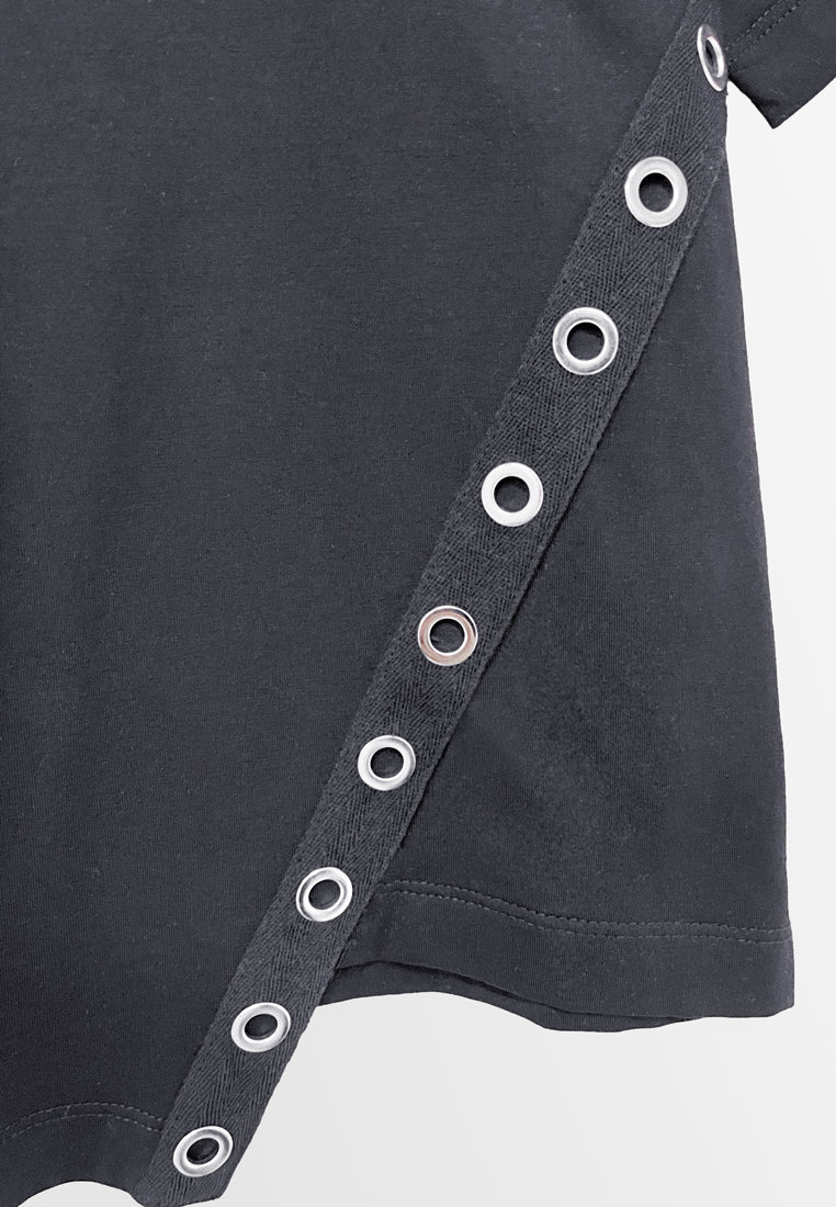 Women Short-Sleeve Fashion Tee - Black - S3W624