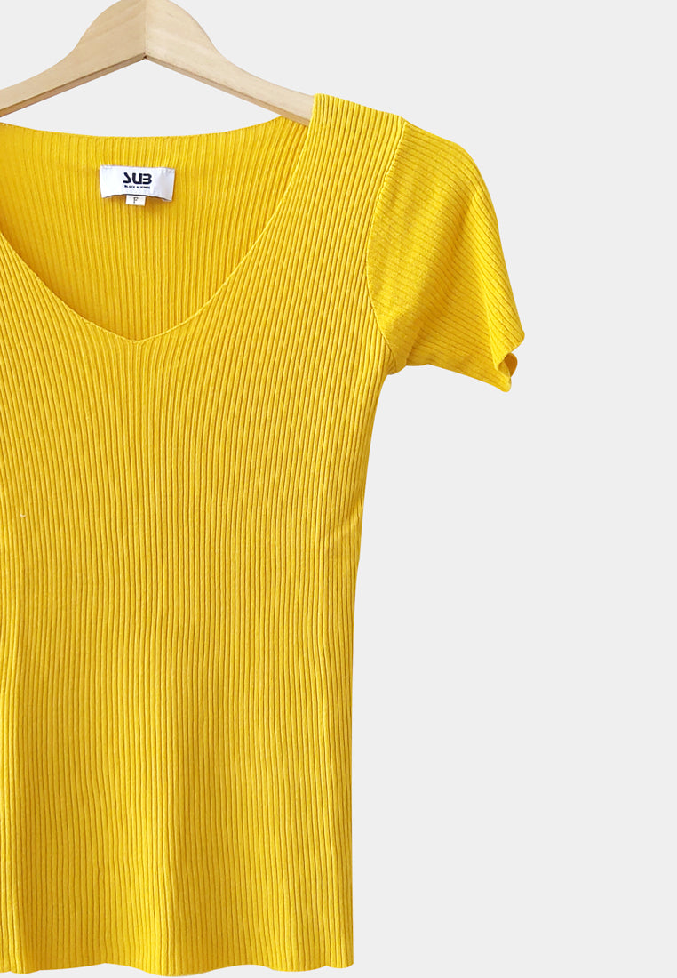 Women Short-Sleeve Knit Top - Yellow - H1W242
