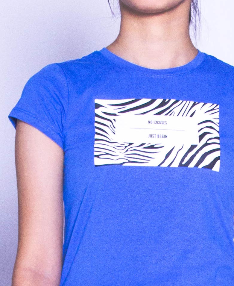 Women Short-Sleeve Graphic Tee - Blue - H9W392