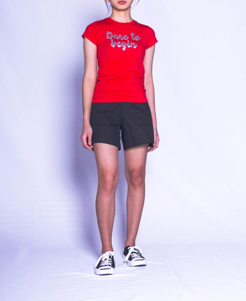 Women Short Sleeve Graphic Tee - Red - H9W384