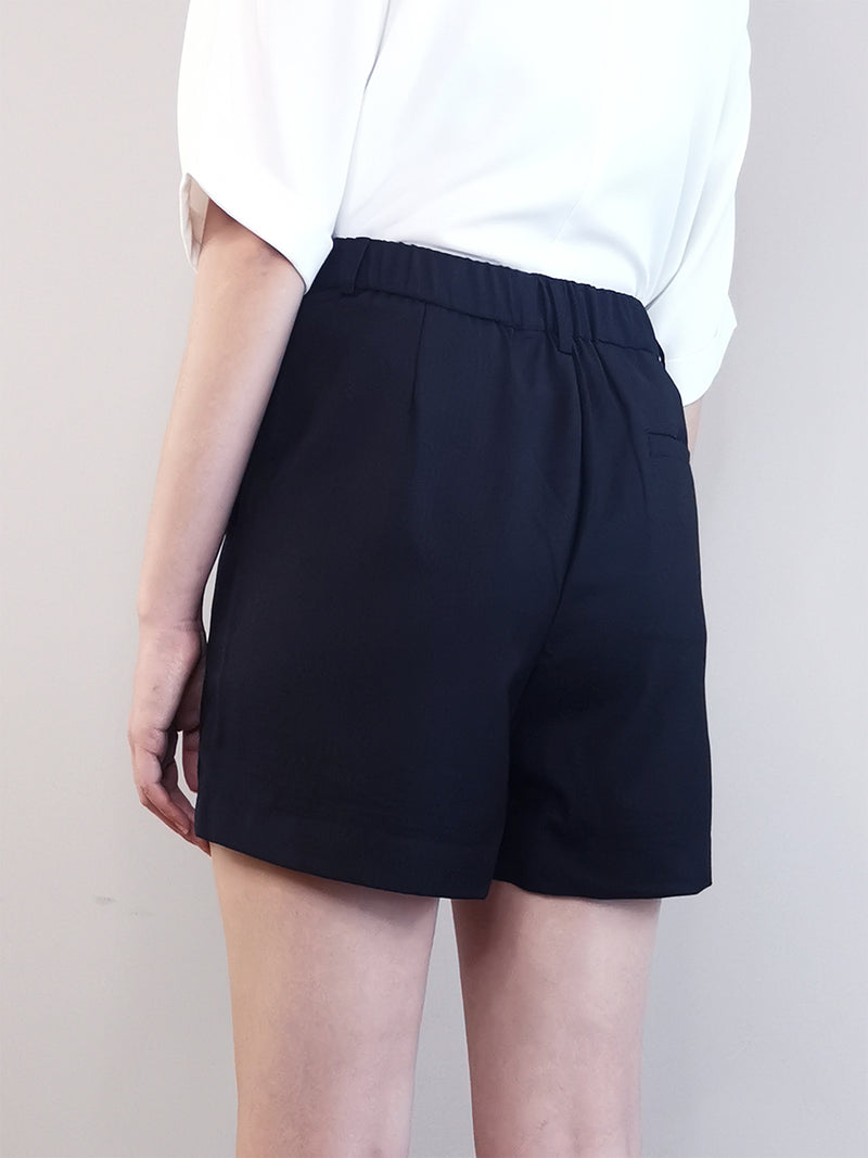 Women Elastic Shorts - Black - M0W474