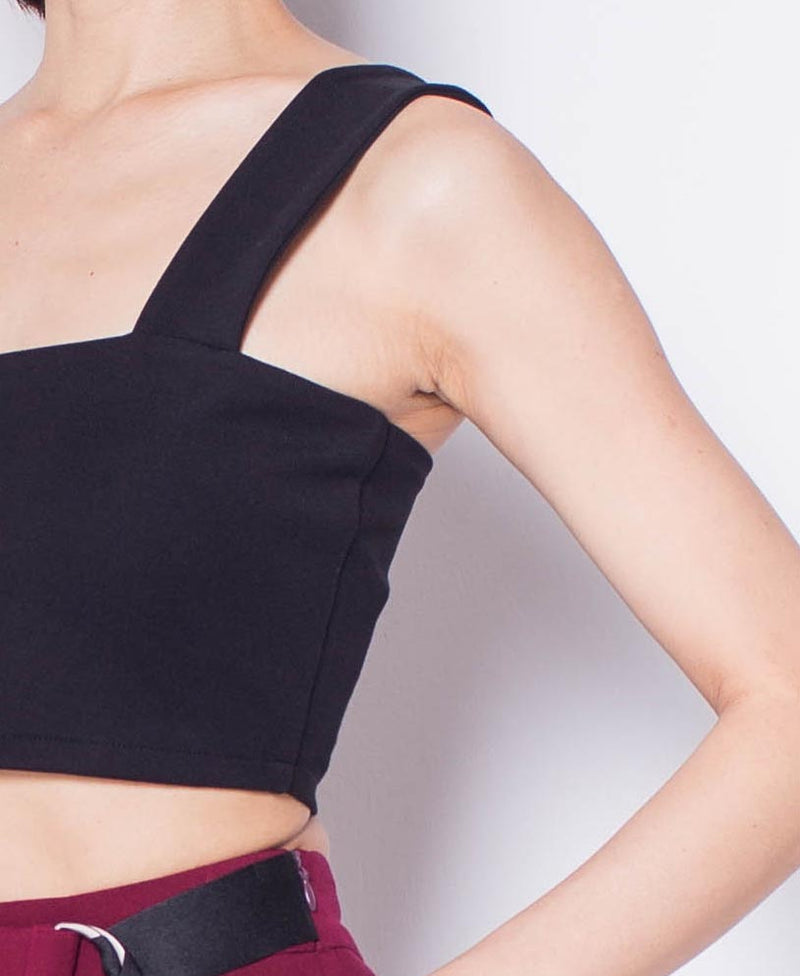Women Stretchable Cropped Cami Top - Black - H0W829